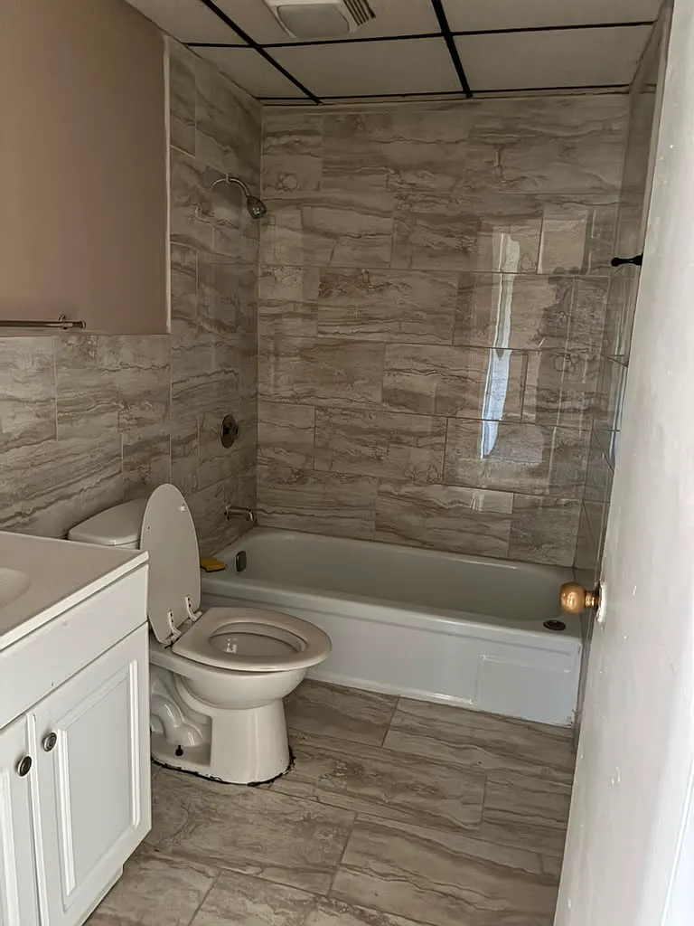 2 bed, 2613 sqft, $1,650 — Photo 2