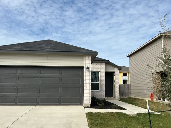 8203 Cactus Wren Hl, San Antonio, TX 78253