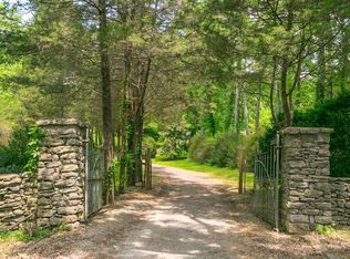 698 Sneed Rd W, Franklin, TN 37069