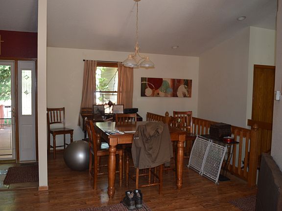 5th image of 538 Christine Ct