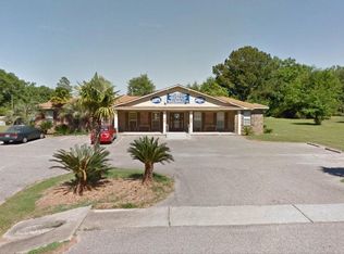 1668 N Pine St, Foley, AL 36535