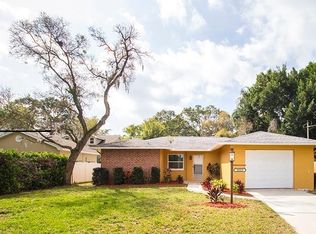 2223 Cathedral Dr, Palm Harbor, FL 34683