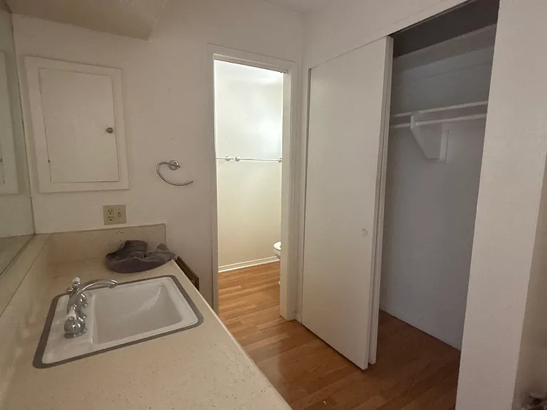 1432 Wardman Dr — Photo 13