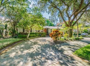 4512 W Beachway Dr, Tampa, FL 33609
