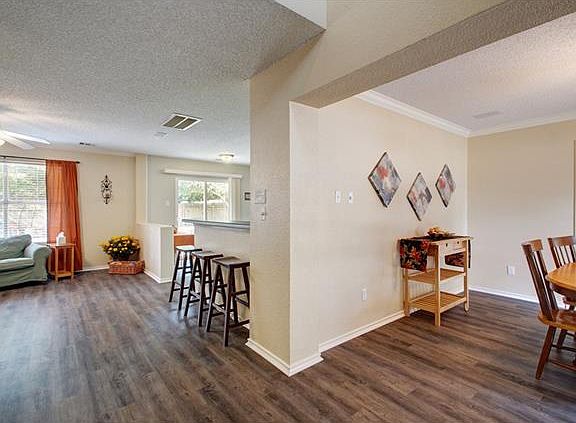 5th image of 3302 Settlement Dr