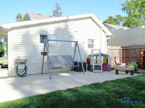 2nd image of 217 N Evans St