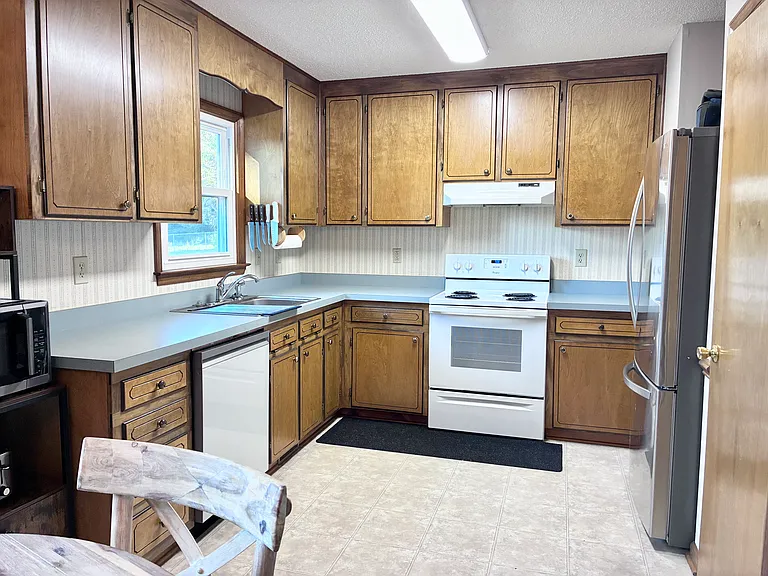 49 Baysprings Ct — Photo 12