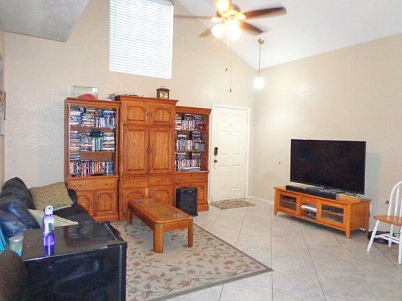 4th image of 134 Cotton Dr
