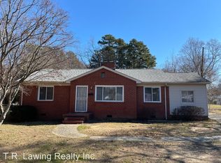 2017 Weststone Dr, Charlotte, NC 28208