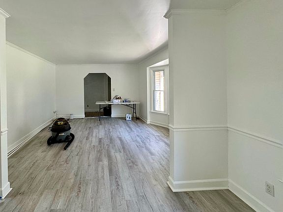 5th image of 8 Haven Ct