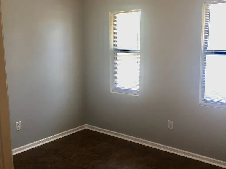 2708 Blossom Dr — Photo 17