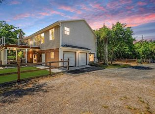 3108 Arrowsmith Rd, Wimauma, FL 33598