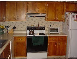 4th image of 12420 Church Dr