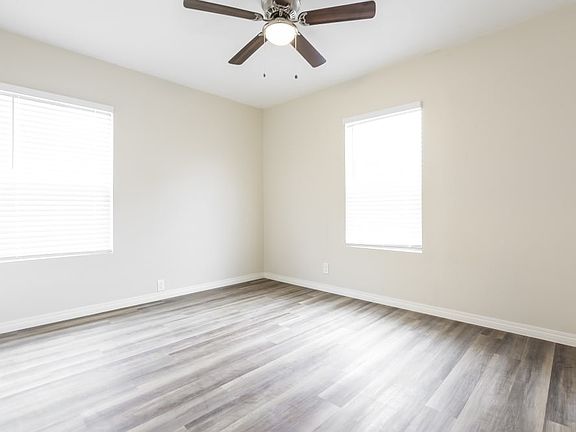 5th image of 1007 Woodworth St