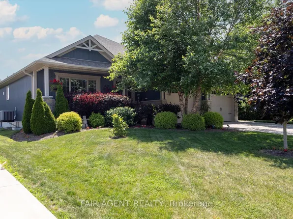 8336 Sandytown Rd, Straffordville, ON N0J 1Y0