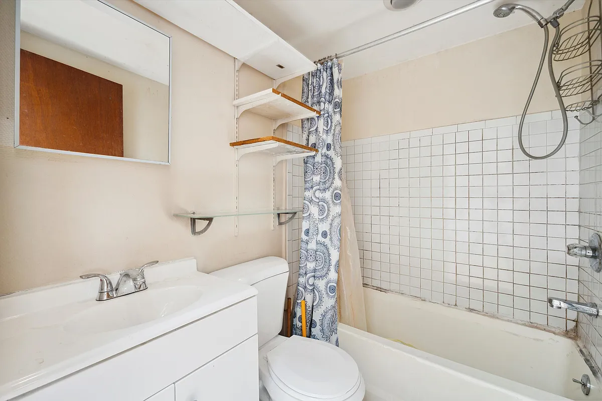 Building Photo - 1502 N 17th St #4