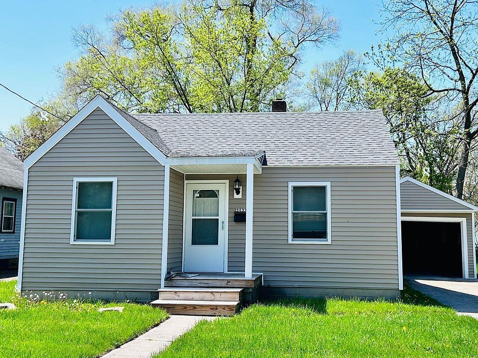 1st image of 2523 Robinwood Ave