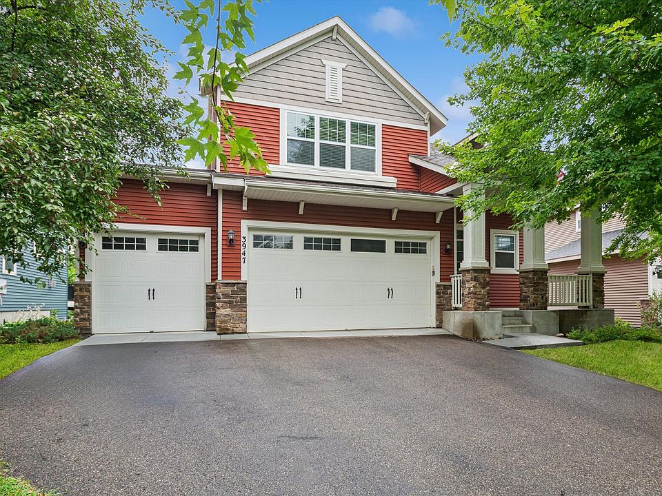 1st image of 3947 Valencia Ln