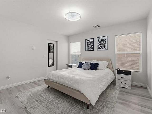 4th image of 6255 Peneplain Ave