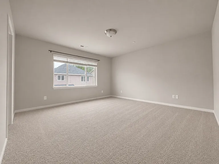 7323 N 93rd Ave — Photo 12