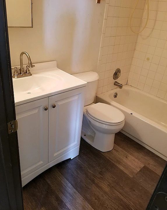 2nd image of 6064 Donna Jay Dr APT 7
