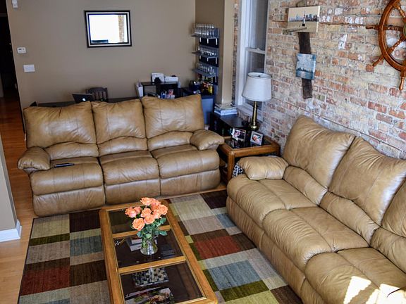 1322 Living Room 4