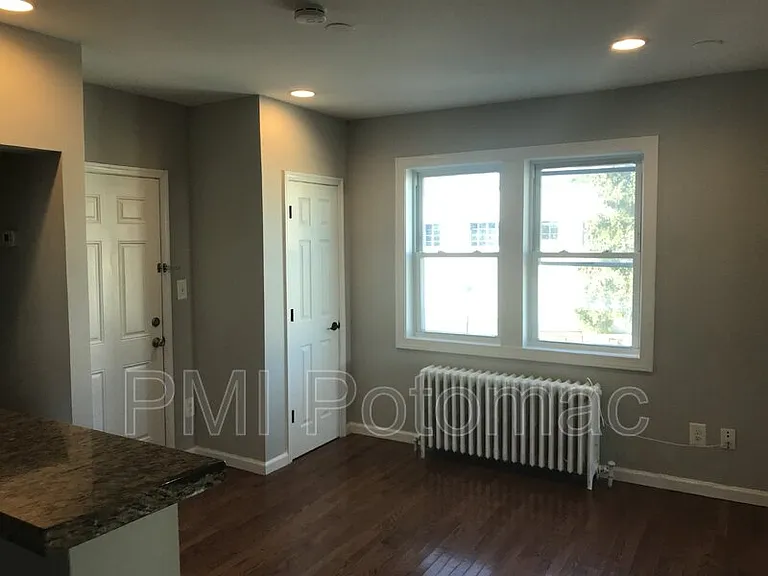 344 Main St #103 — Photo 14