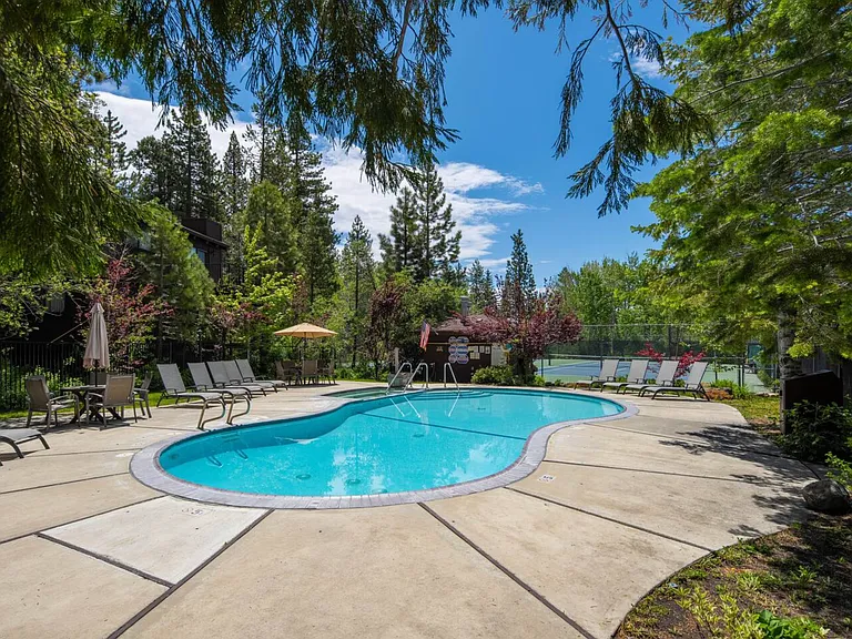 2560 Lake Forest Rd #13 — Photo 36
