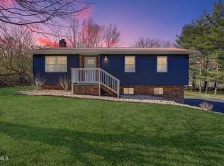 116 Leach Rd, Unicoi, TN 37692