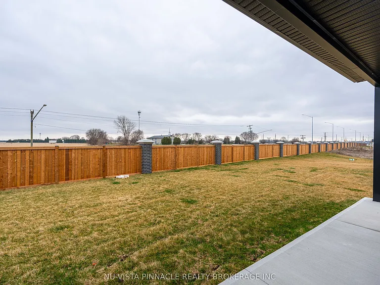 280 Stathis Blvd — Photo 39