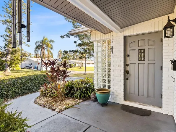 6801 15th St S, Saint Petersburg, FL 33705