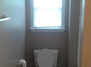 2017 Galty Ln, Charlotte, NC 28270