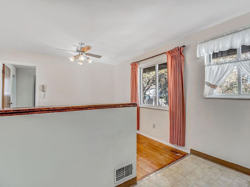 1st image of 9712 Woodmill Ln