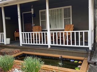 1109 Waters Rd, Hiram, GA 30141