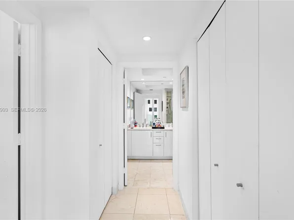 1331 Brickell Bay Dr APT 1004, Miami, FL 33131
