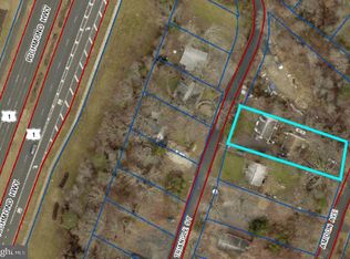 18505 Triangle St, Triangle, VA 22172