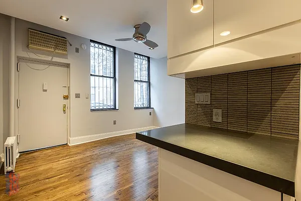 Rented by Centennial Properties NY | media 6