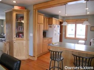 623 6th St, Kenyon, MN 55946