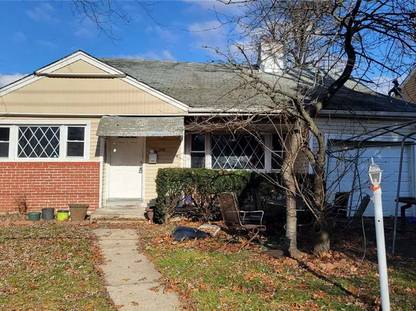 308 Hudson Avenue, Roosevelt, NY 11575