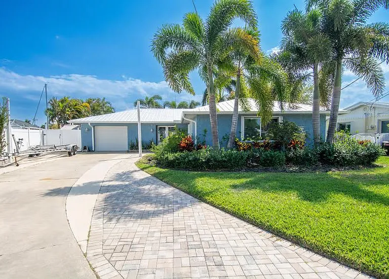 1744 SW Boatswain Pl — Photo 48