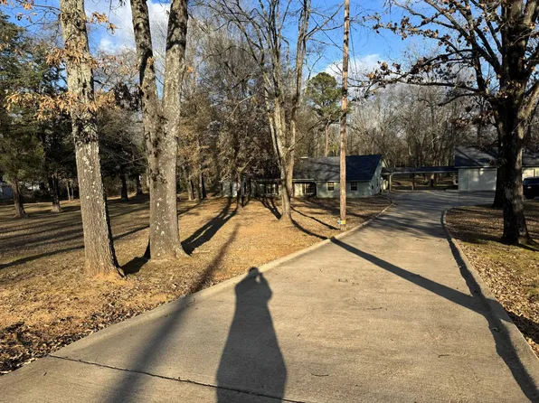 823 Willingham Rd, Whitehouse, TX 75791