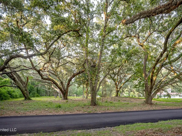 LOT 3 Pointe Aux Chenes Rd, Ocean Springs, MS 39564