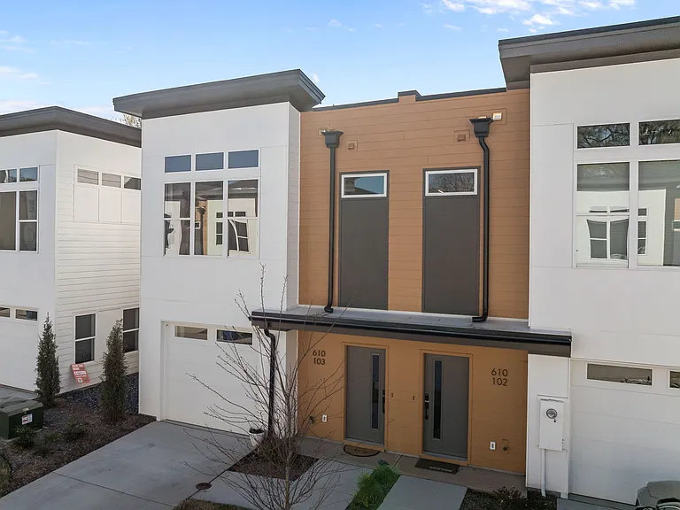610 Walnut Heights Dr #3 — Photo 21