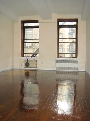 Rented by (Legacy) Metropolitan Property Grp. | media 18