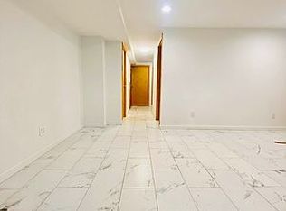 7520 17th Ave #1, Brooklyn, NY 11214