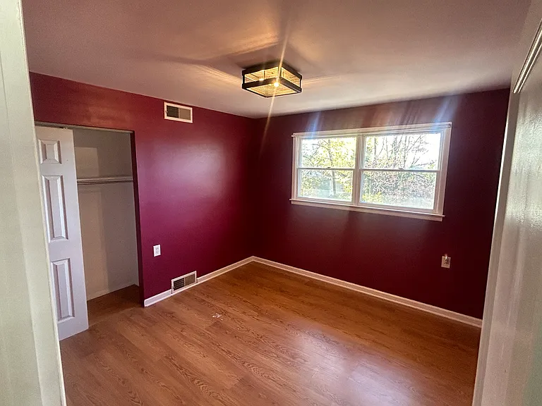1135 Oak Ave — Photo 11