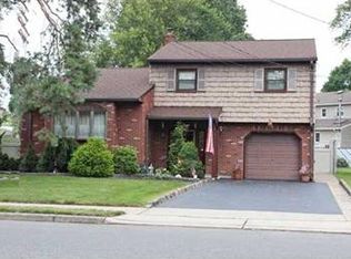 11 Forestdale Rd, Kinnelon, NJ 07405
