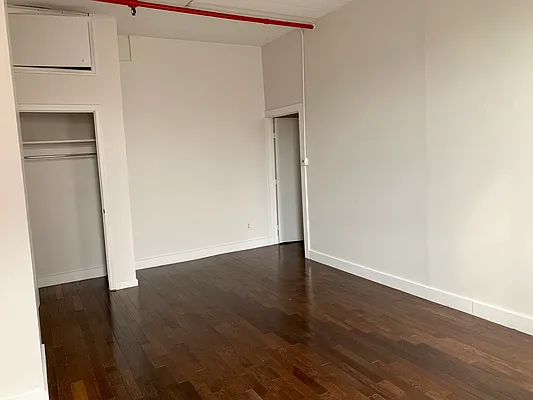 Rented by Carnegie Management Inc | media 7