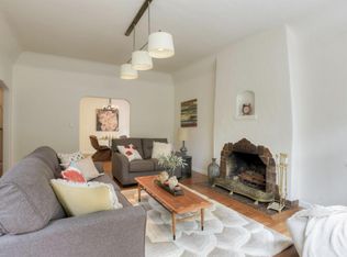 1536 Columbus Ave, Burlingame, CA 94010