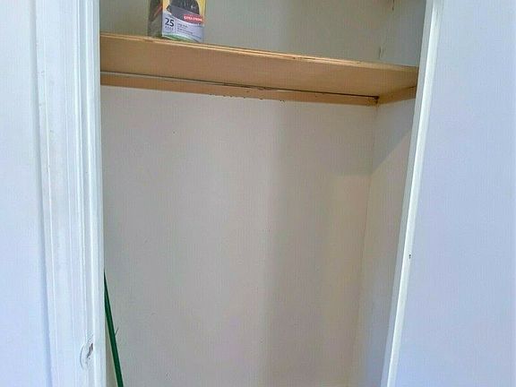 4th image of 10 Scholes St #2F